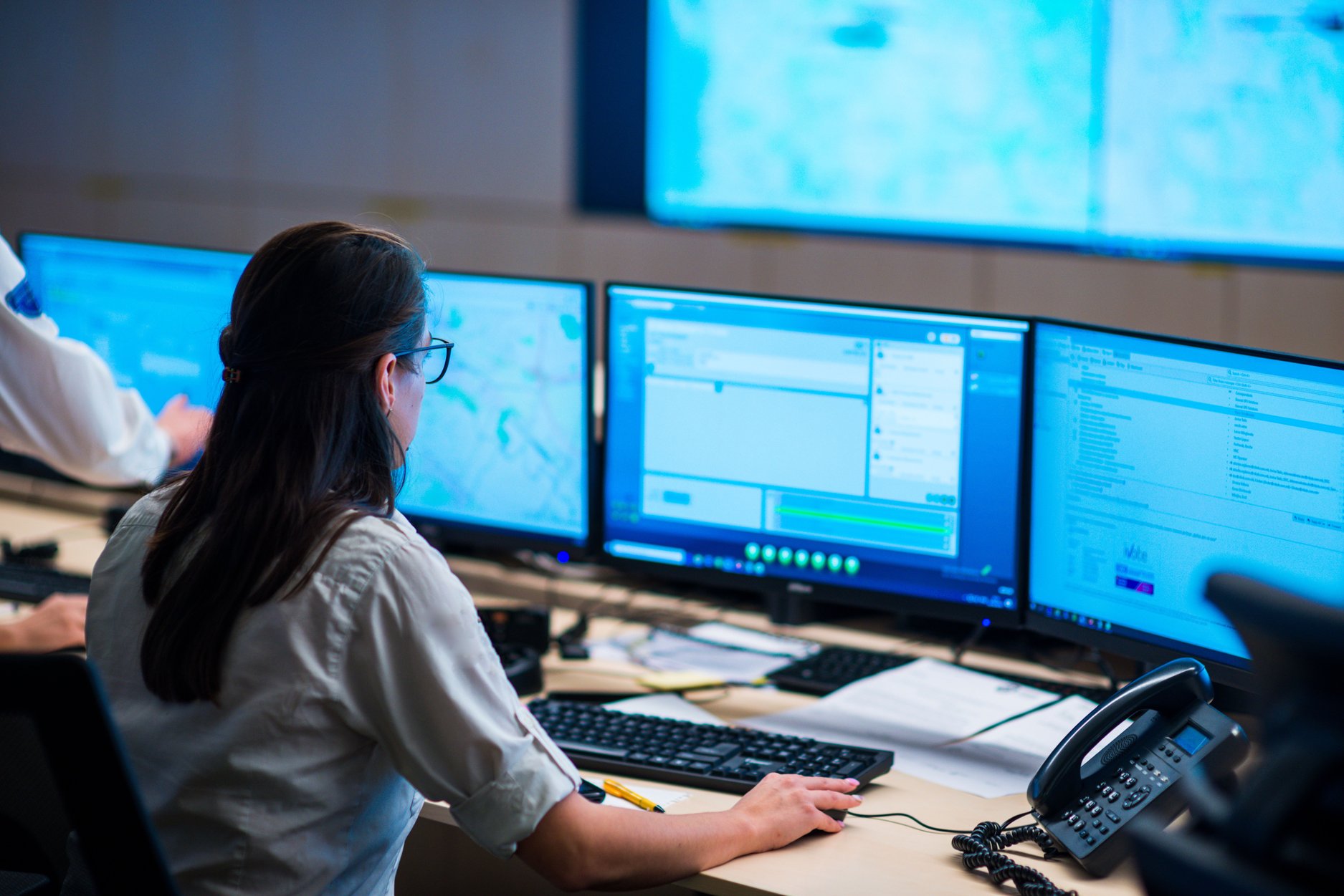 Good Control Room 7 Fundamental Elements of Effective Control Room Design