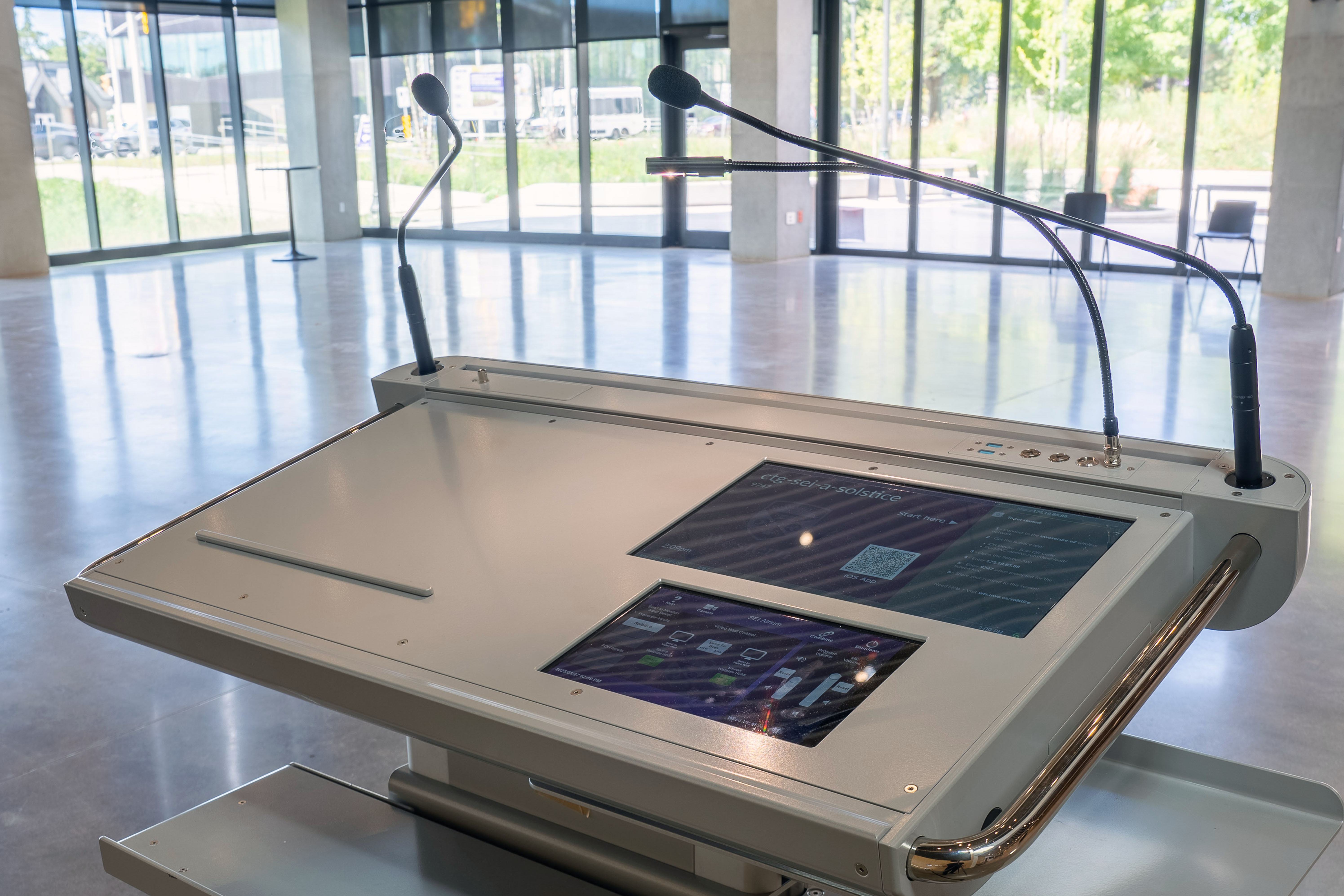 Western - Schmeichel Bldg - Main Space - Screens + Audio - Right Side Shot_2